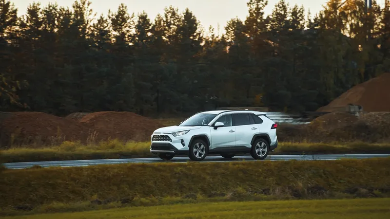 A,Modern,Family,Suv,Car,Journeys,Along,A,Scenic,Road