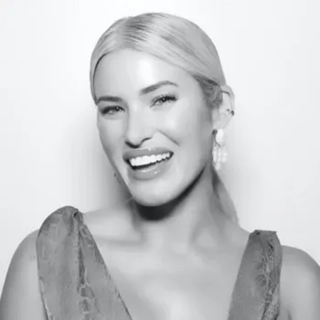 Kelly Masters headshot