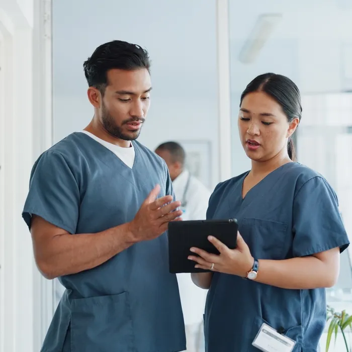 Medical,Advice,,Help,And,Doctors,With,A,Tablet,For,Healthcare