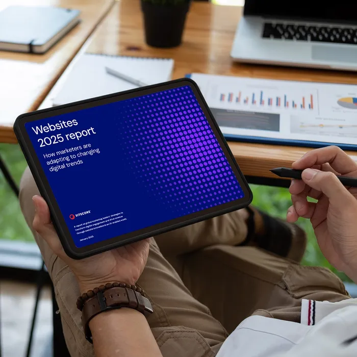 Person holding a tablet