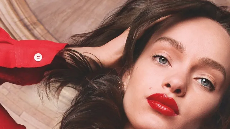 beautiful woman with red lipstick and red outfit