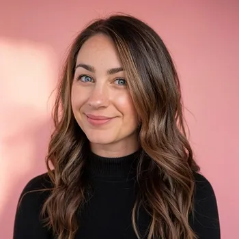 Christy Ary headshot 